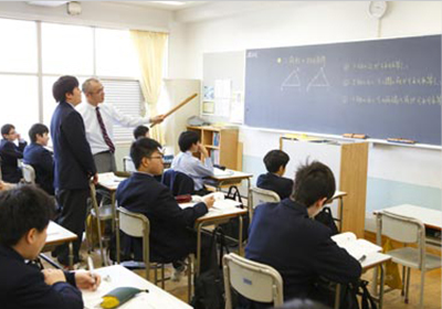 図形の授業の様子です。